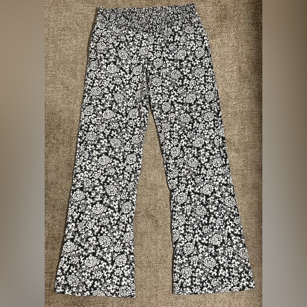 Roxy Black & White Floral Pants